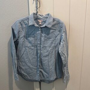 Cat & Jack girl’s Light Blue Denim Shirt